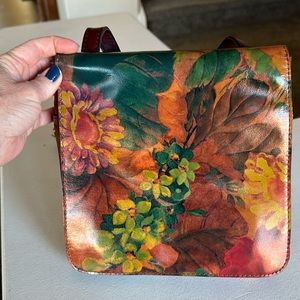 Patricia Nash crossbody. New.